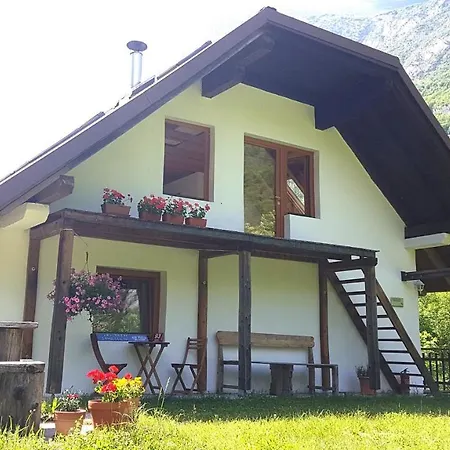 Holiday home Bovec At Three Samoyeds *