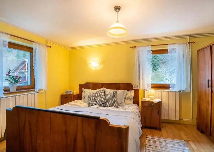 Bovec At Three Samoyeds Hébergement de vacances *